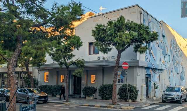 Polignano, la storia del Vignola: il pi� antico cinema del Barese che "resiste" dal 1948